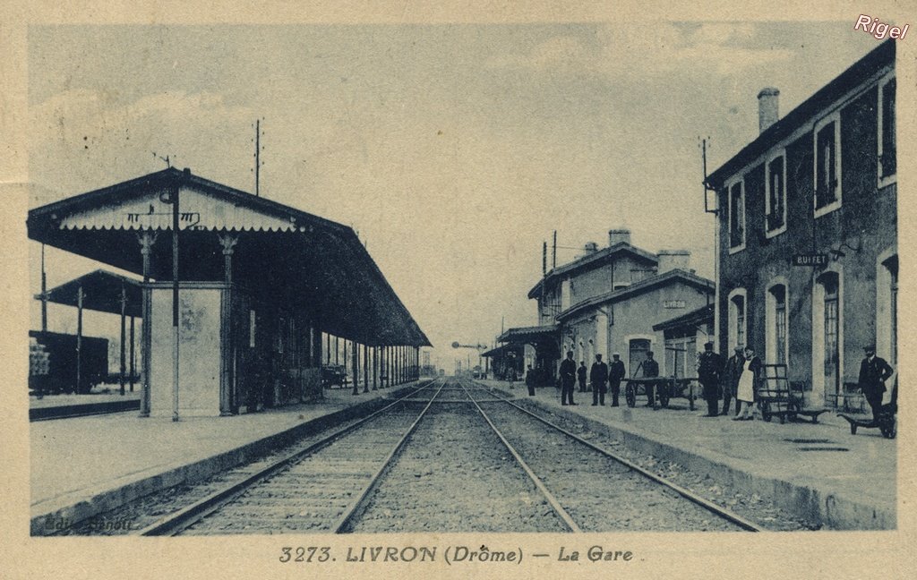 26-Livron - La gare - 3273 - Ets Rivière-Bureau.jpg