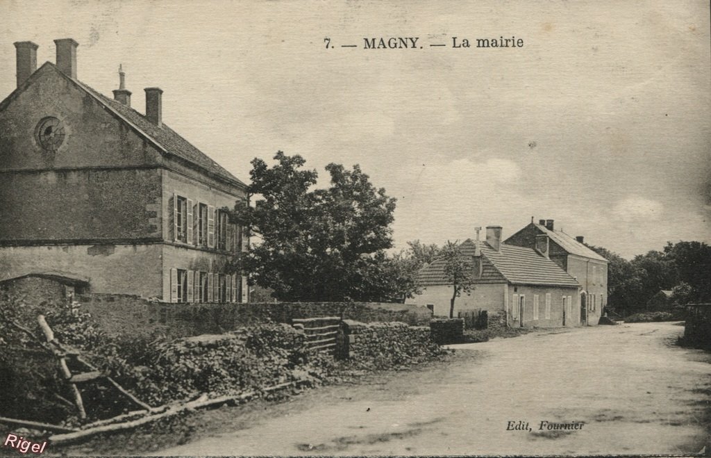 89-Magny - La Mairie.jpg