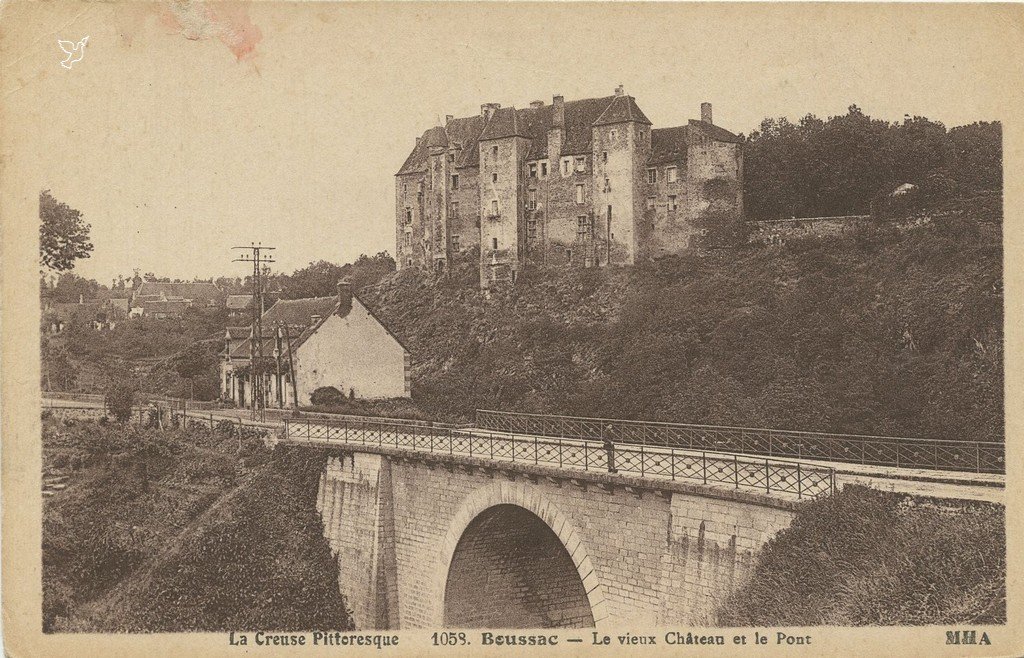 Z - La Creuse pittoresque - 1058 - BOUSSAC - Vx Chateau et le Pont.jpg