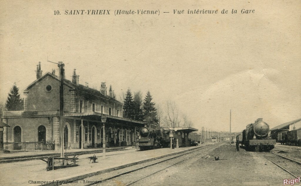 87-St-yrieix - Gare - 10 Champeaud-Terrasson.jpg