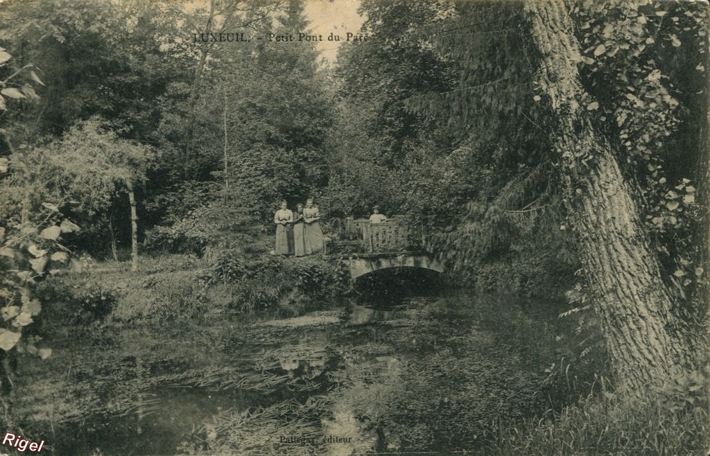 70-Luxeuil - Petit Pont du Parc - Pattegay éditeur.jpg