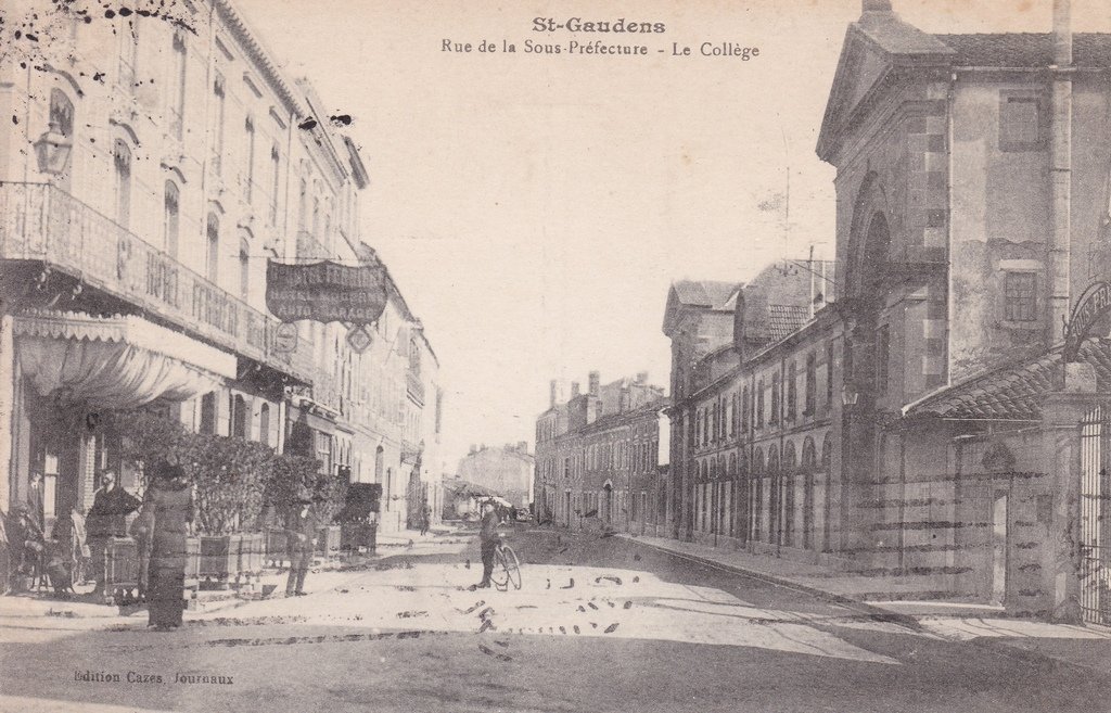 Saint-Gaudens - Rue de la Sous-Préfecture - Le Collège.jpg