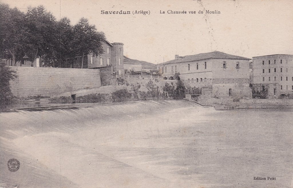 Saverdun - La Chaussée vue du Moulin.jpg