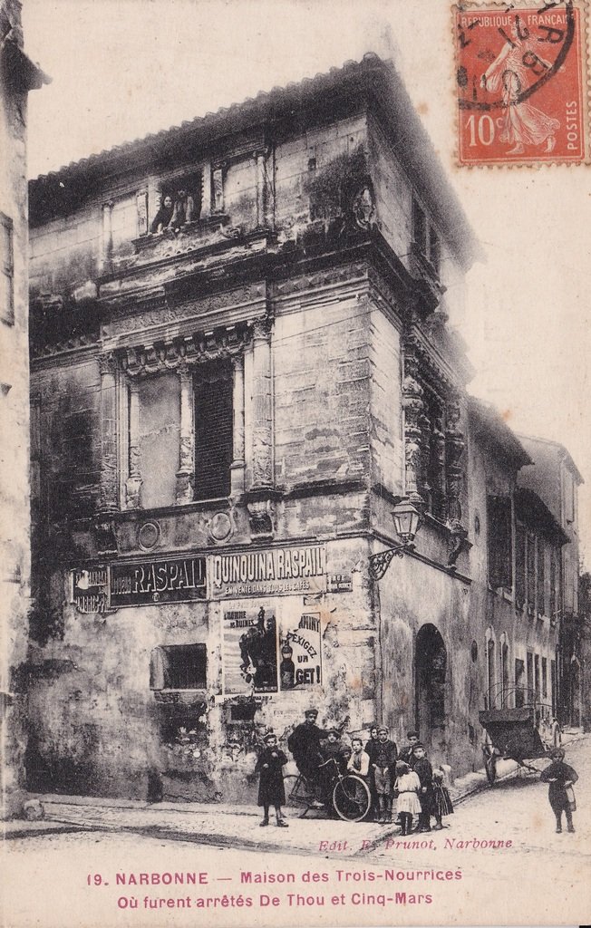 Narbonne - Maison des Trois-Nourrices.jpg