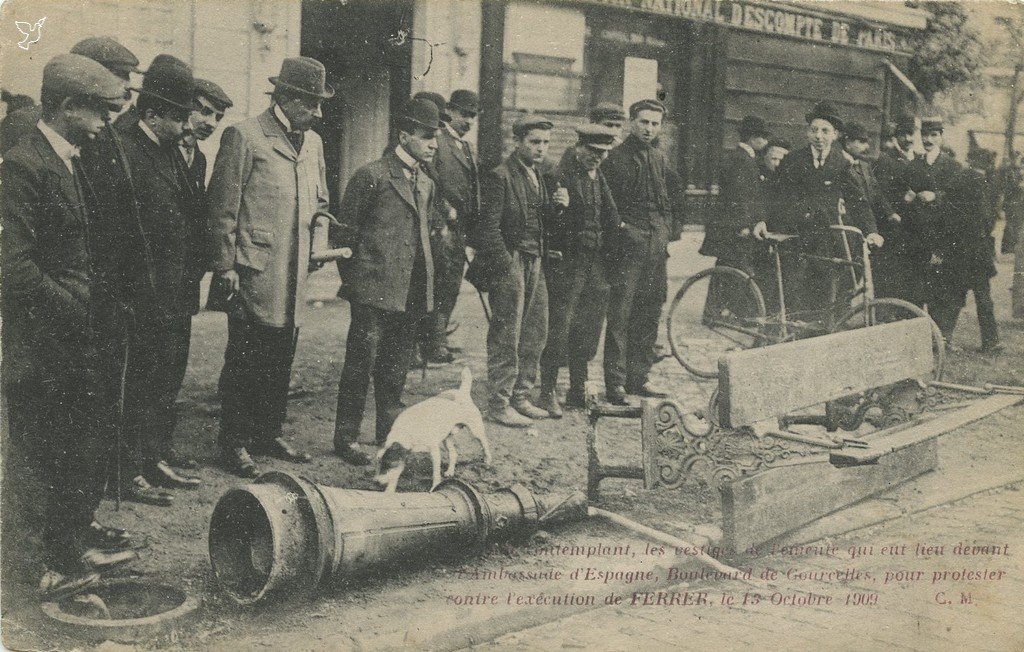 Z - Bd de Courcelles - Manif contre l'execution de Ferrer.jpg