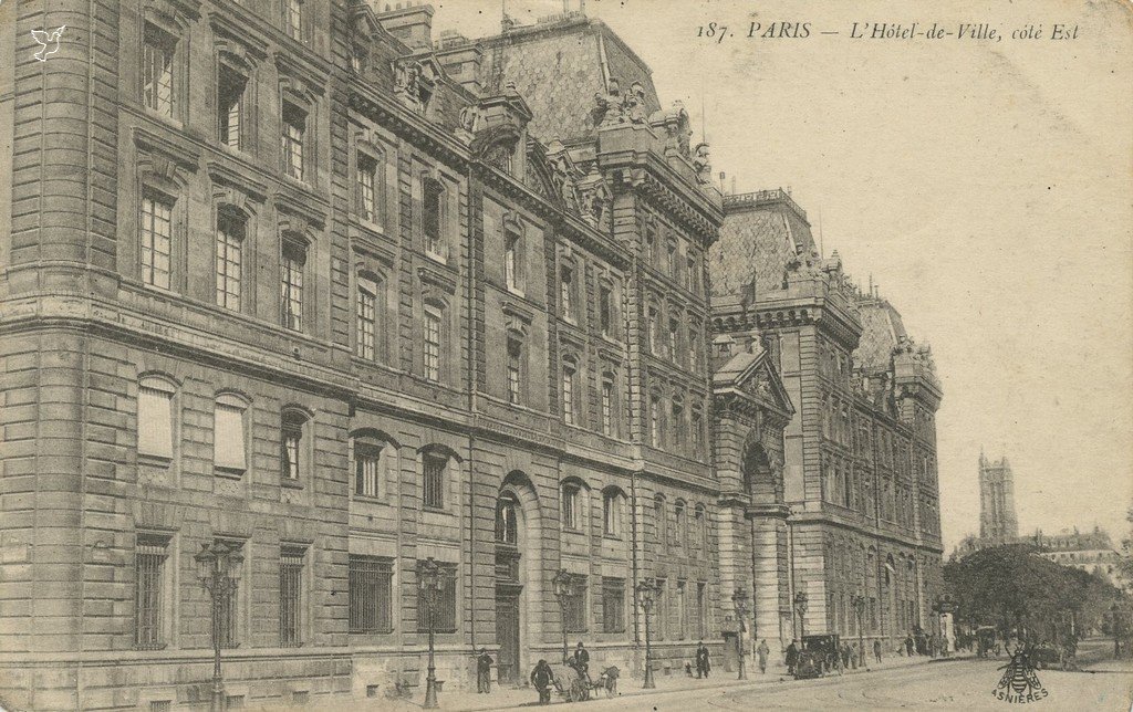 Z - 187 - Paris - L'HdV, côté Est.jpg