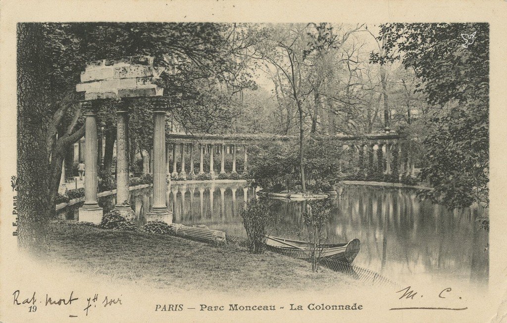 Z - 19 - Parc Monceau Colonnade.jpg