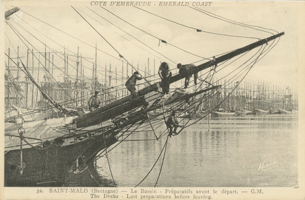 Z - SAINT-MALO - Le Bassin - Préparatifs avant le départ.jpg