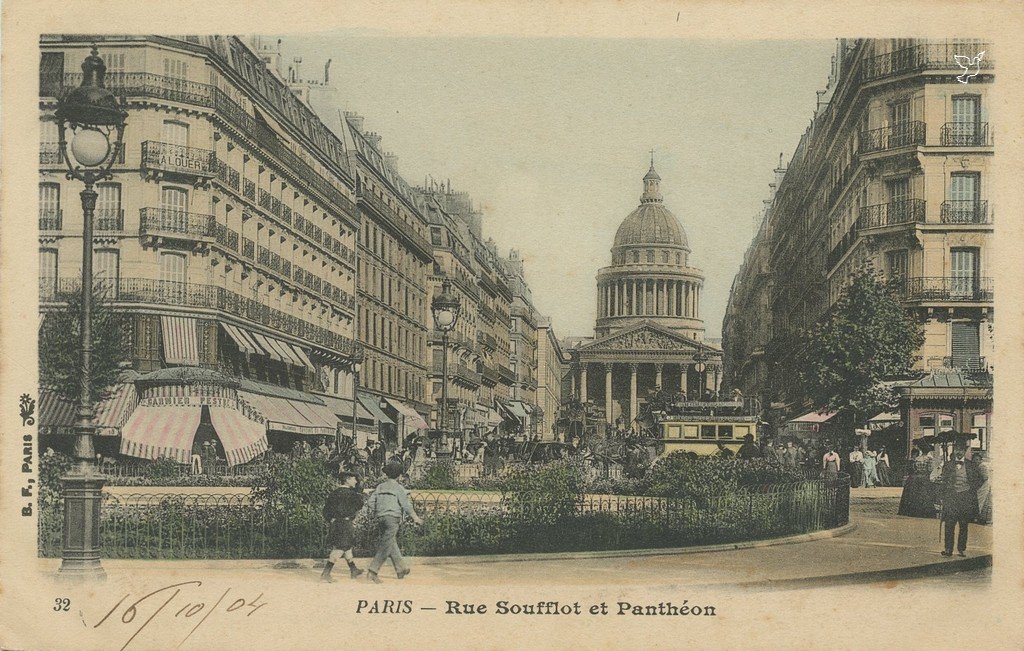 Z - 32 - Rue Soufflot et Panthéon.jpg
