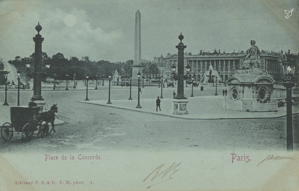 Z - PS à D - 1 - Place de la Concorde.jpg