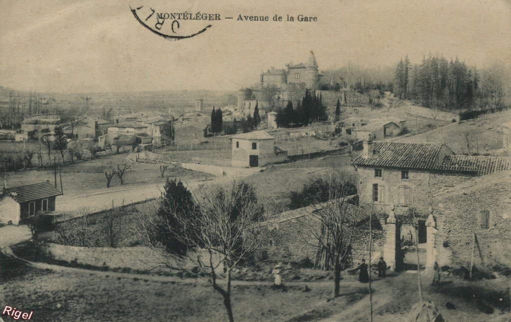 26-Montéléger - Avenue de la Gare - Poreaud imp phot.jpg