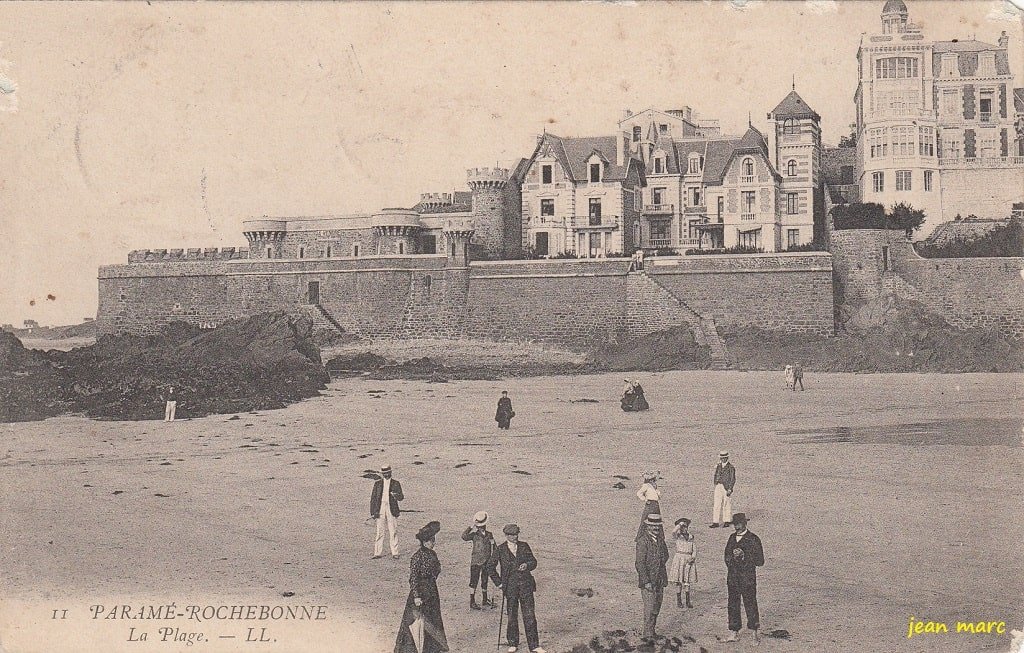 Paramé - Rochebonne - La Plage.jpg