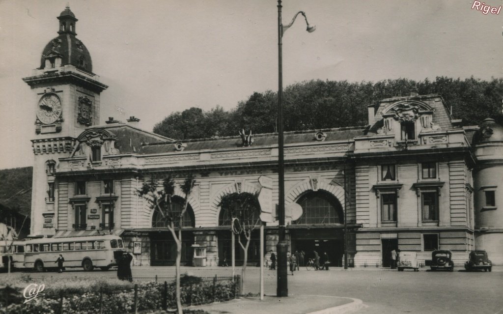 64-Bayonne - La gare - 143 CAP.jpg