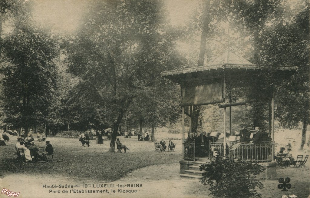 70-Luxeuil - Parc Etablissement Kiosque - 10 MTIL.jpg