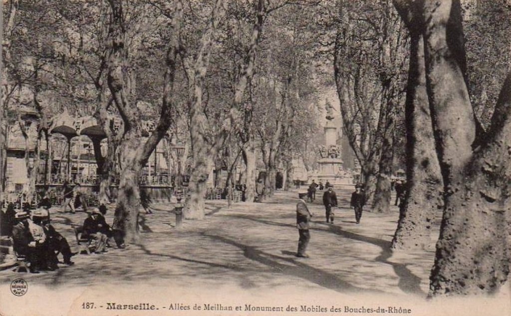 Marseille - Allées de Meilhan et le premier Kiosque à musique.jpg