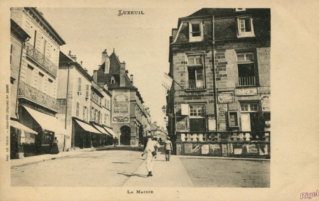 70-Luxeuil - La Mairie -.jpg