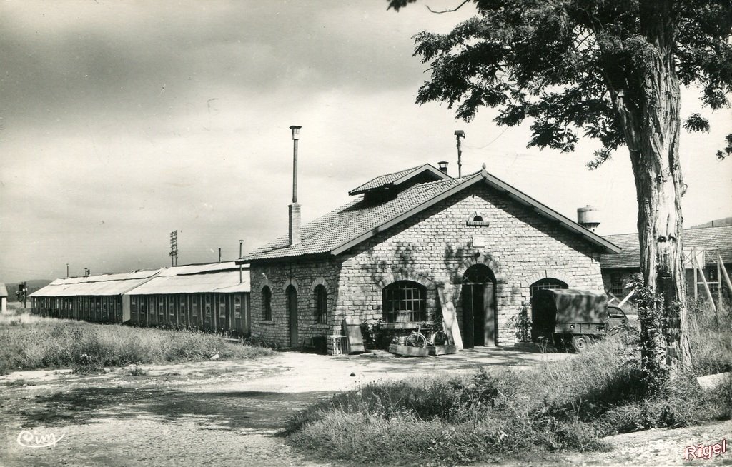 70-Vaivre _Hte-Saône_ Centre F P A - CIM.jpg