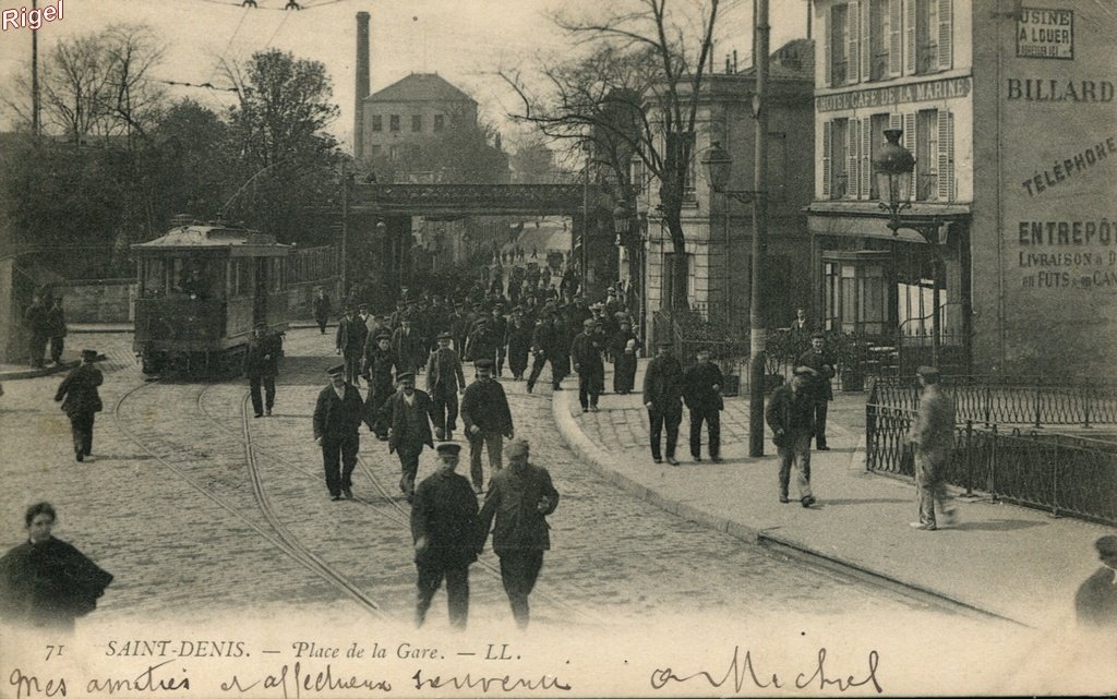 93-St-Denis - Tramway - Place de la Gare - 71 LL.jpg