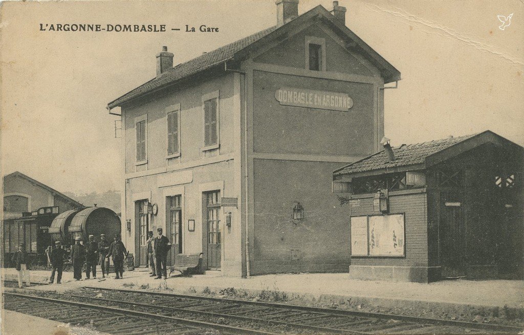 Z - DOMBASLE - La Gare.jpg