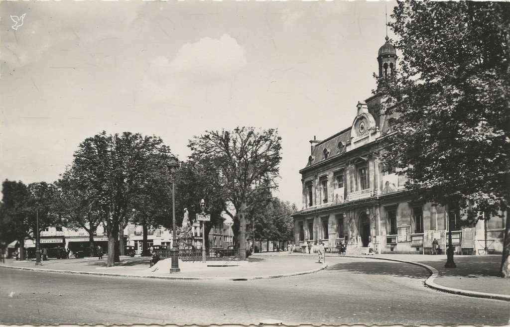 Z - MAIRIE DE SAINT-OUEN - AC 9.jpg