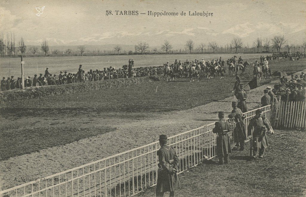 Z - 58 - Hippodrome de Laloubere.jpg