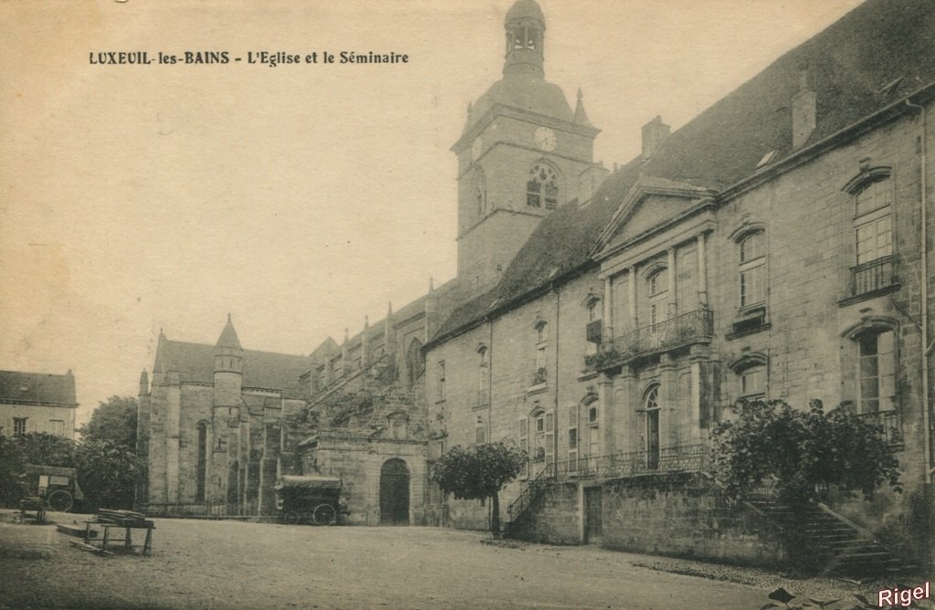 70-Luxeuil - Eglise Séminaire.jpg