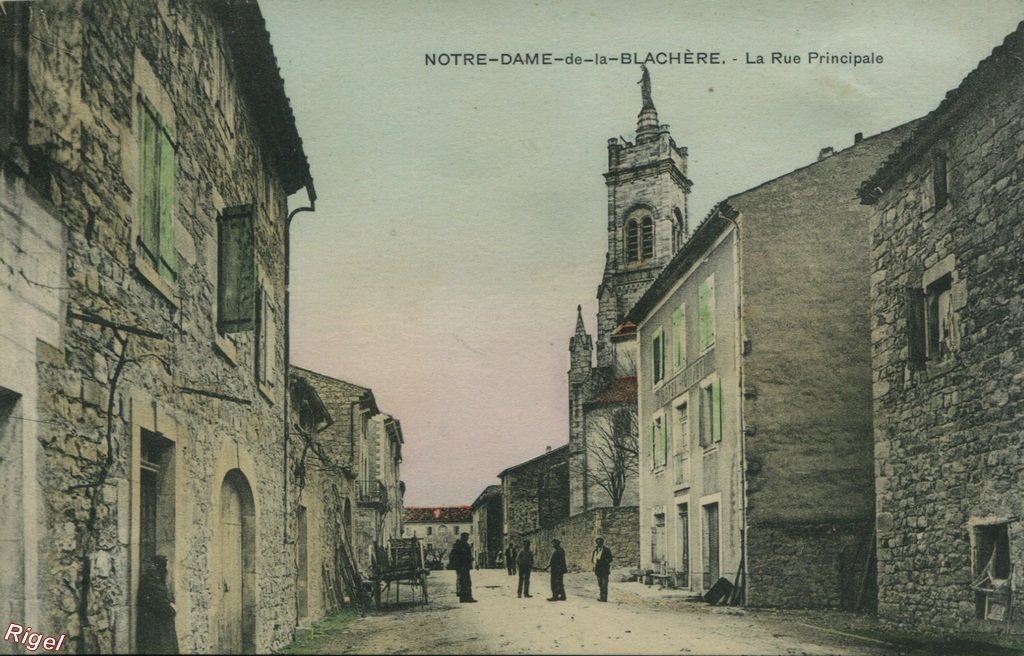 07-Lablachère - La Rue Principale -.jpg