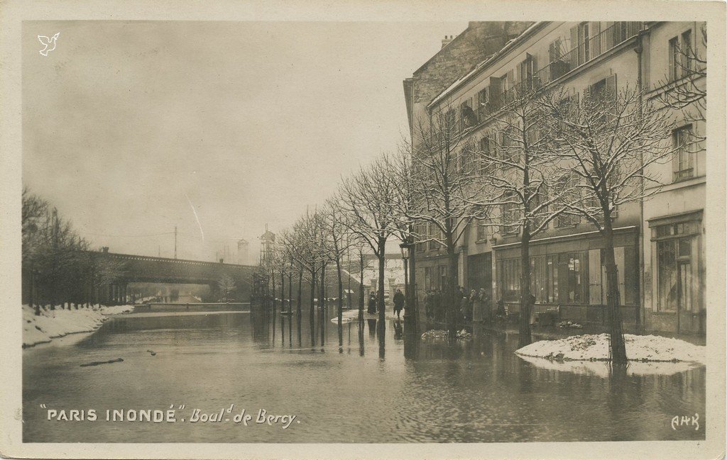 Z - AHK - Boulevard de Bercy.jpg