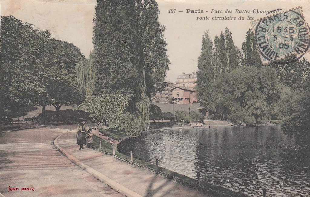 Buttes Chaumont - Route circulaire du lac (1905).jpg