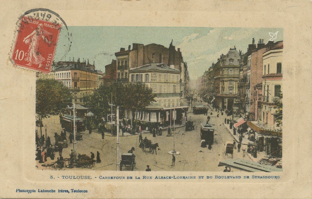 Z - LB 5 (bleu embossed) - Carrefour Alsace Strasbourg.jpg