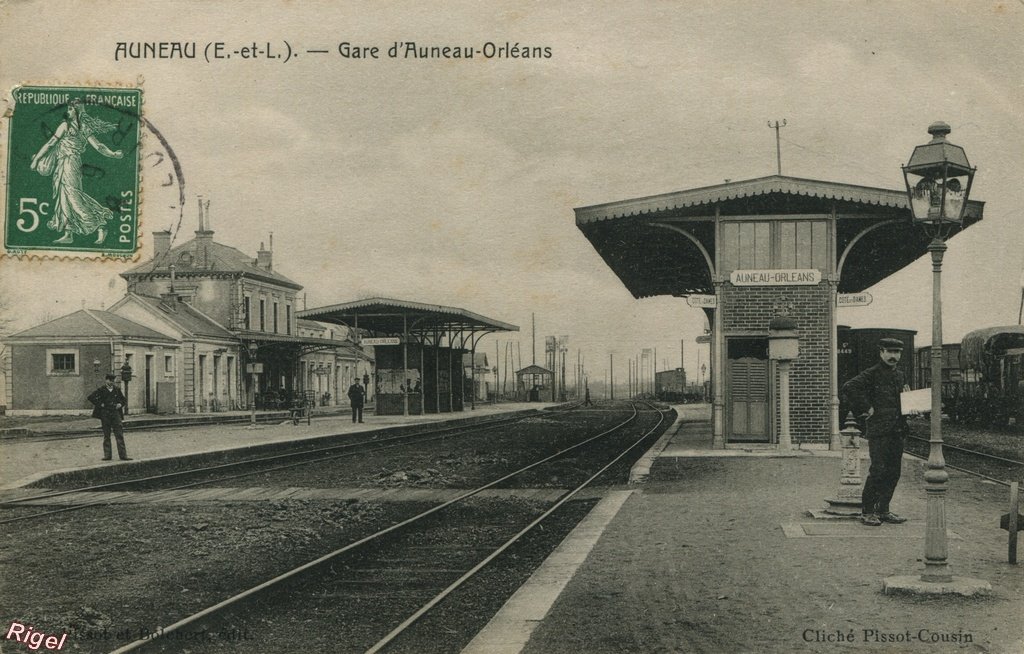 28-Auneau - Gare d'Auneau-Orléans - Pissot et Bolehert édit - Cliché Pissot-Cousin.jpg
