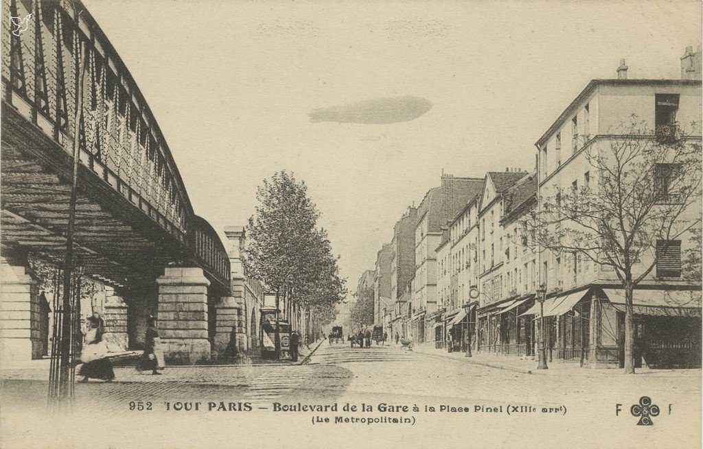 Z - 952 - Boulevard de la Gare à la Place Pinel.jpg