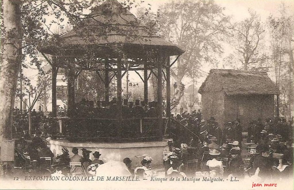 Marseille - Exposition coloniale 1906 - Kiosque de la Musique Malgache.jpg