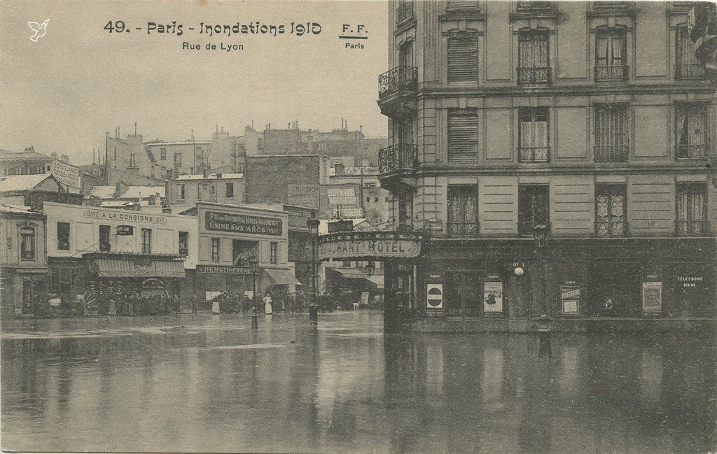 Z - FF 49 Paris-Inondations 1910.jpg
