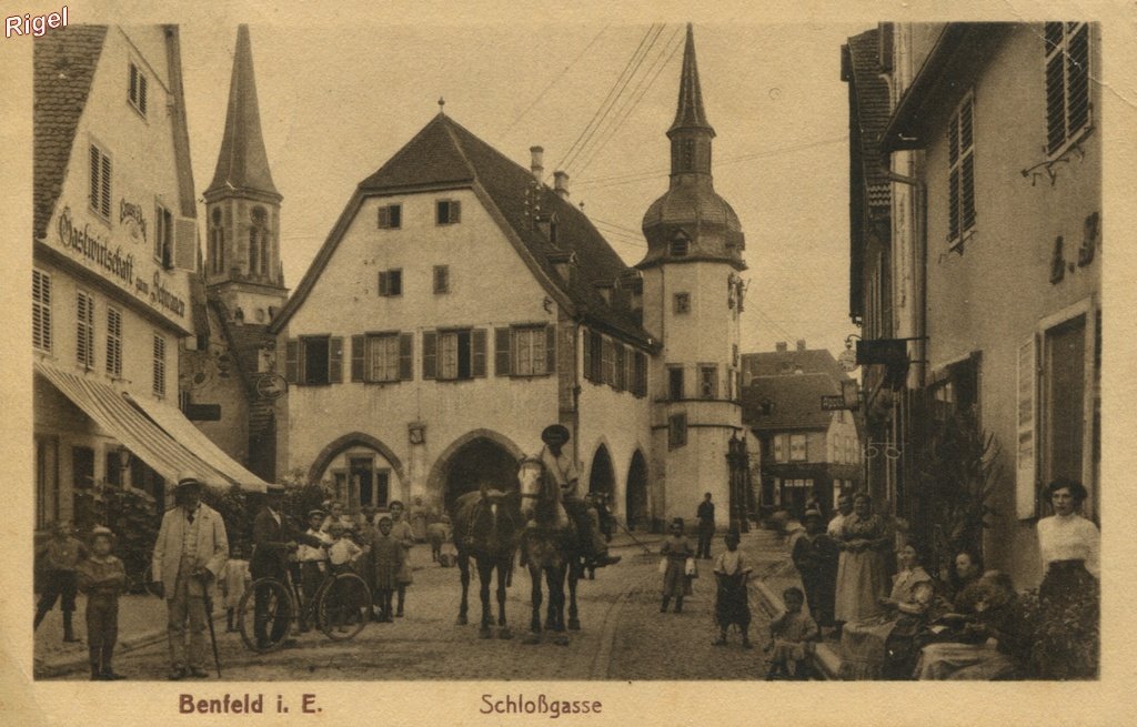 67-Benfeld - Schlossgasse - 4582 Jul Manias et Cie.jpg