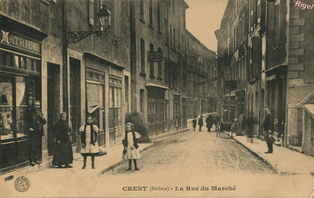 26-Crest - Rue du Marché - Bauer Marchet et Cie Dijon.jpg