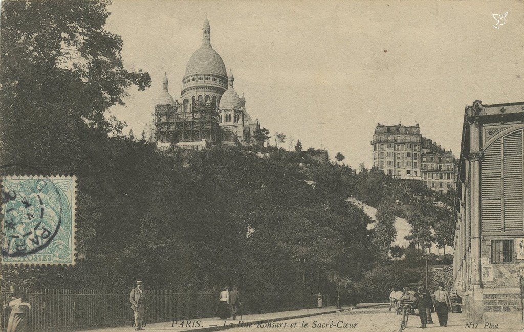 Z - 650 - La Rue Ronsart et le SC.jpg