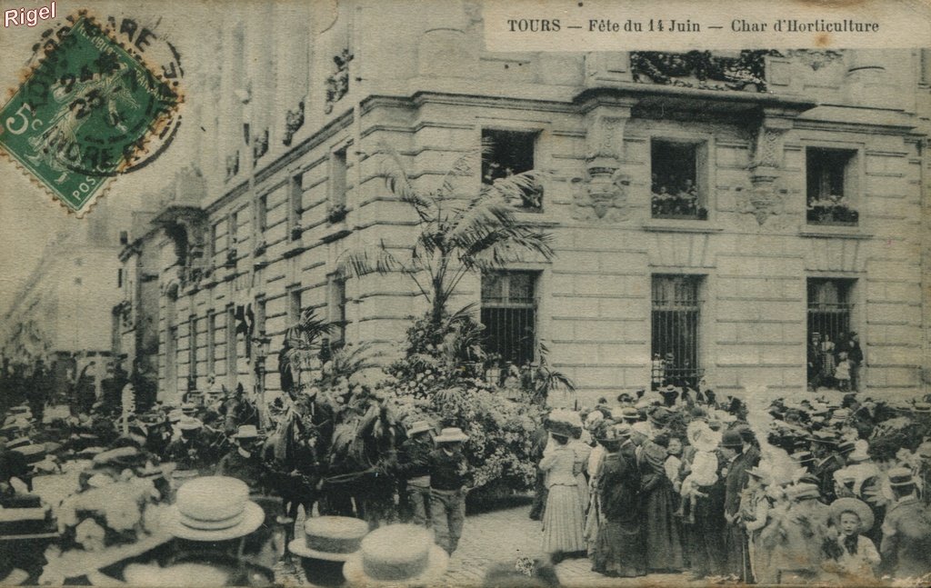 37-Tours - fête 14 Juin.jpg