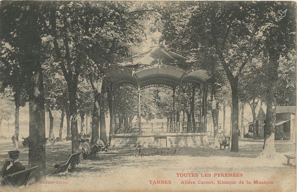 Z - Allées Carnot Kiosque de la musique.jpg