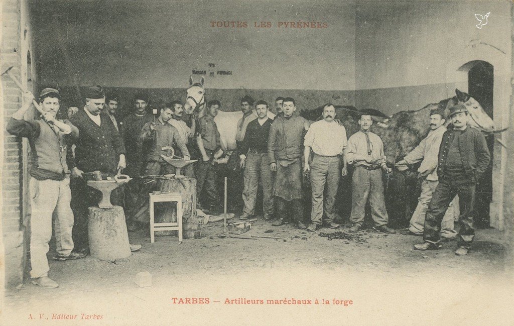 Z - Artilleurs maréchaux à la forge.jpg