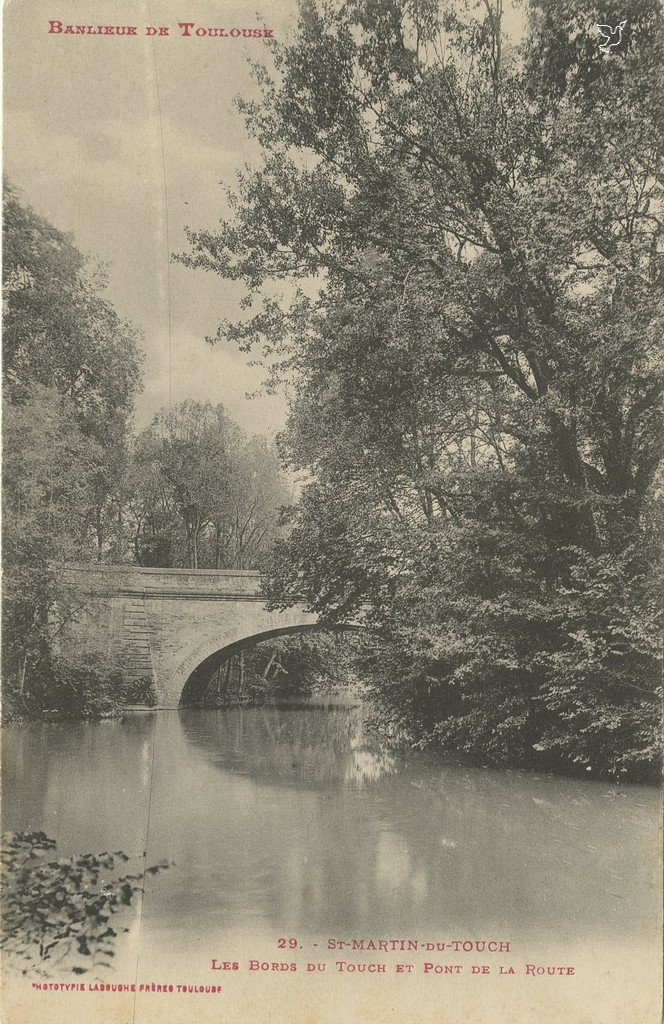 ZZ29 - Les Bords du Touch et le Pont de la Route.jpg