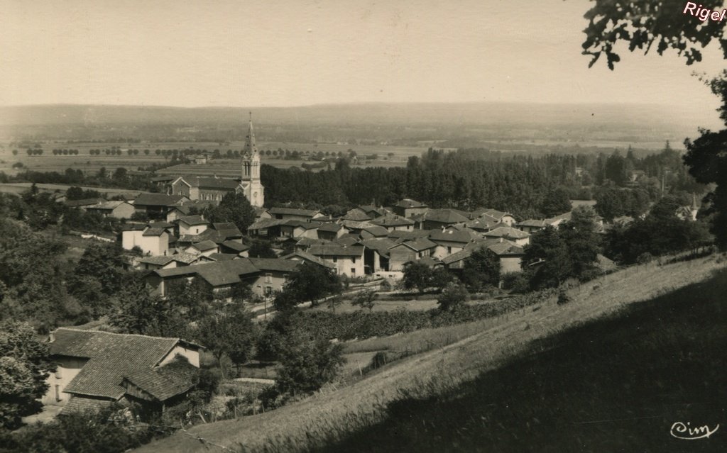 26-Lens-Lestang Drôme - Vue générale prise côté Sud - 1 CIM.jpg