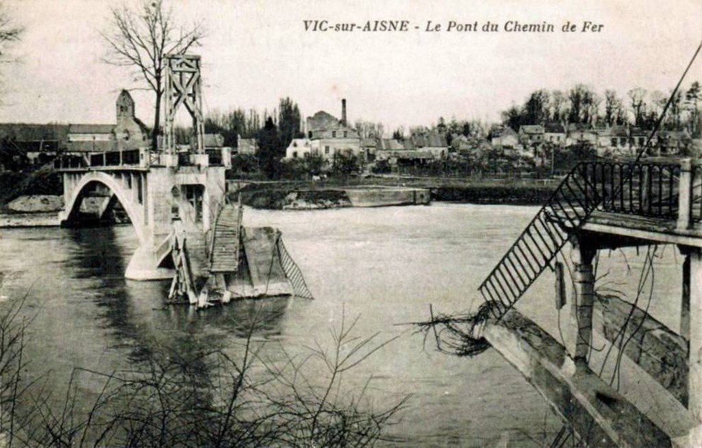 Vic sur aisne - le pont 3-992-02-2-01-13.jpg