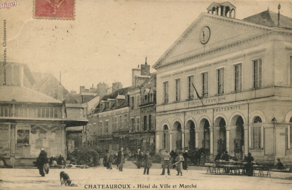 36-Chateauroux - Hotel de Ville Marché - Lacoste Libraire.jpg