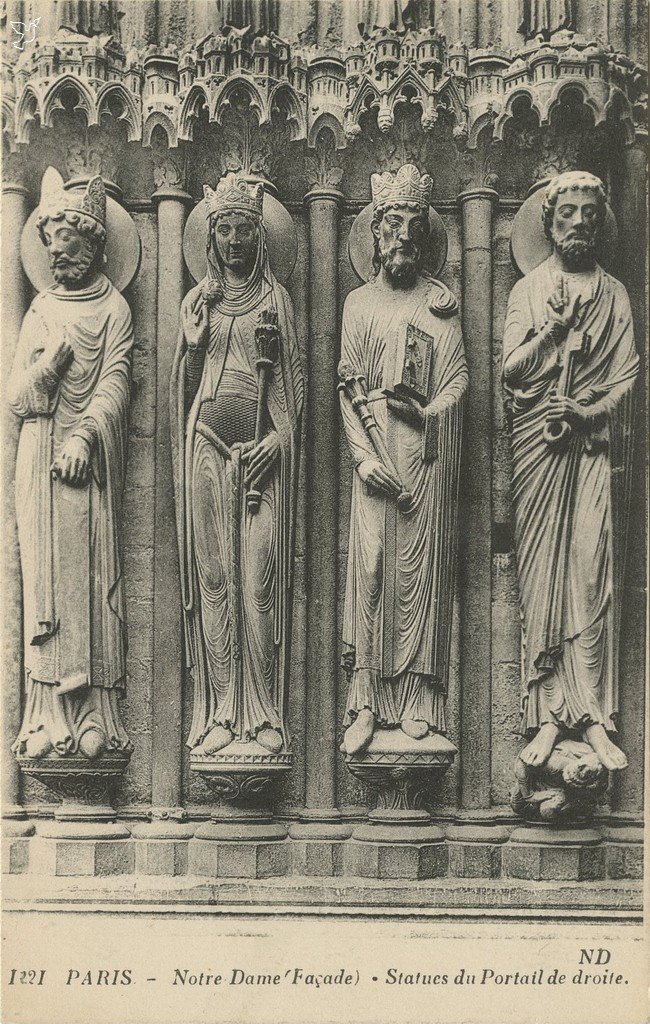 Z - ND 1221 - ND - statues du portail de droite.jpg