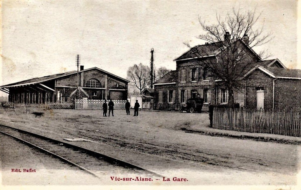 Vic sur Aisne 5-859-8-04-14-02.jpg