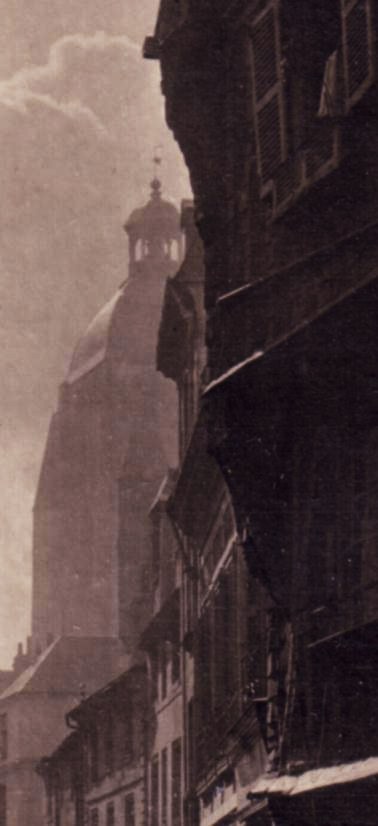Eglise rue etroite detail.JPG