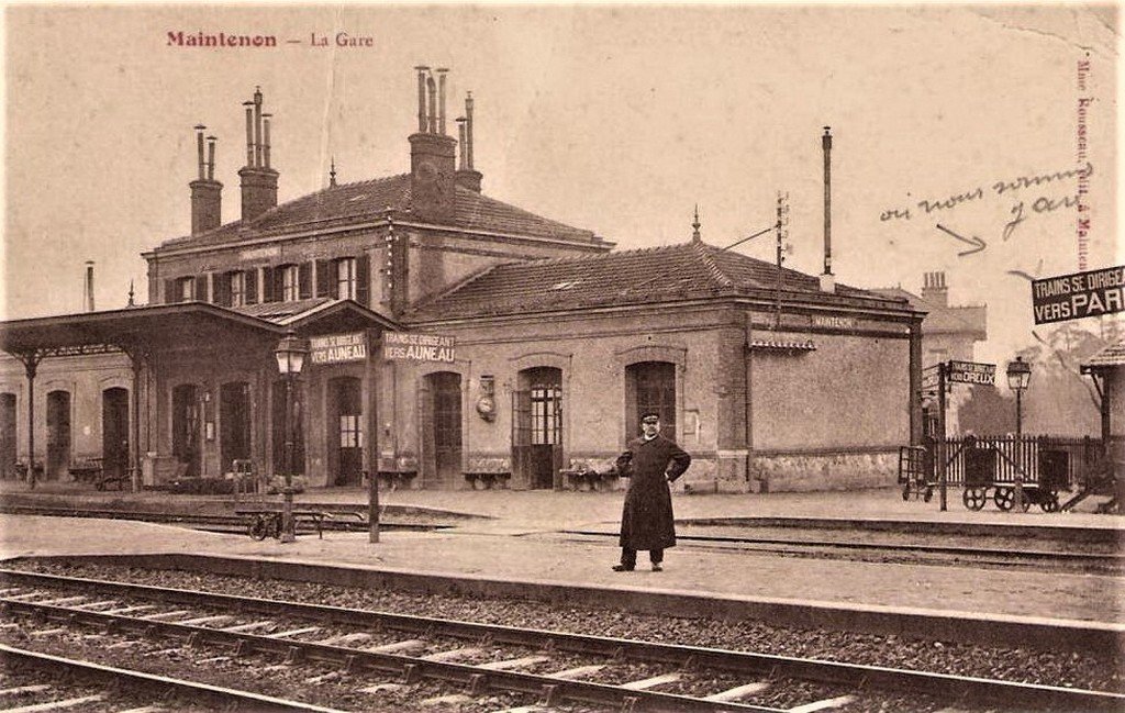 Maintenon 6-978-24-07-12-28.jpg
