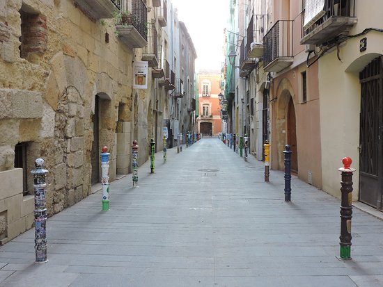 TARRAGONA-calle-de-los-pilones.jpg