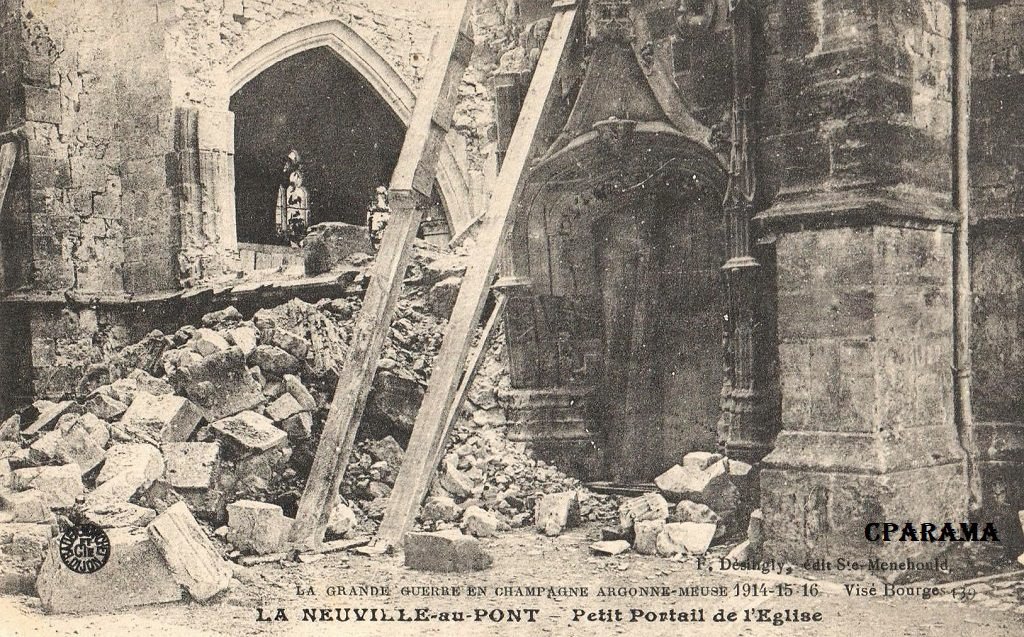 LaNeuville Desingly petit-portail.jpg